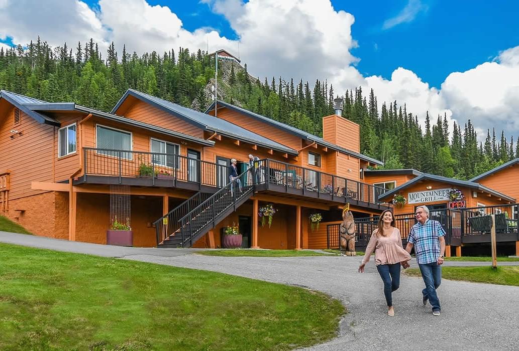 Denali Bluffs Hotel