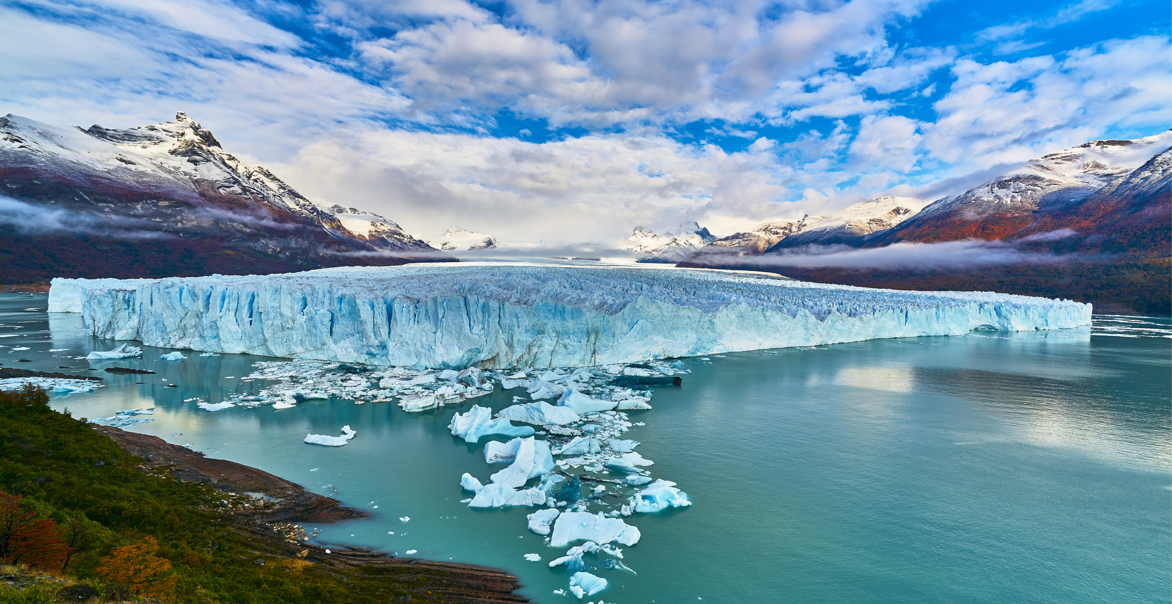 Kayaking near Perito Moreno Glacier
